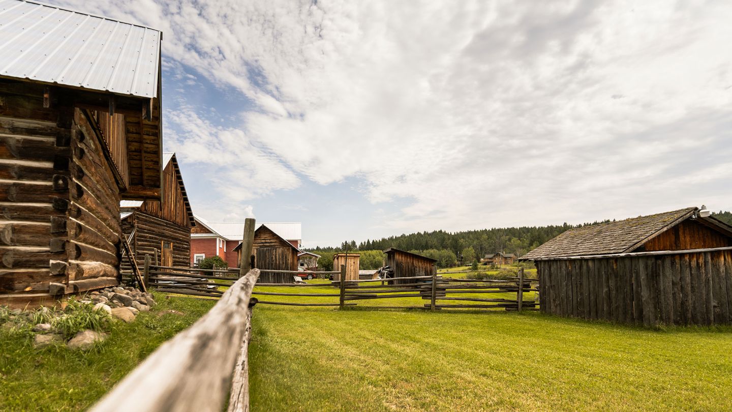 Get Your Free Travel Guide to the Cariboo Chilcotin Coast