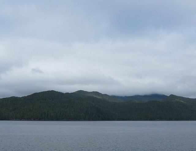 Hakai Lúxvbálís Conservancy