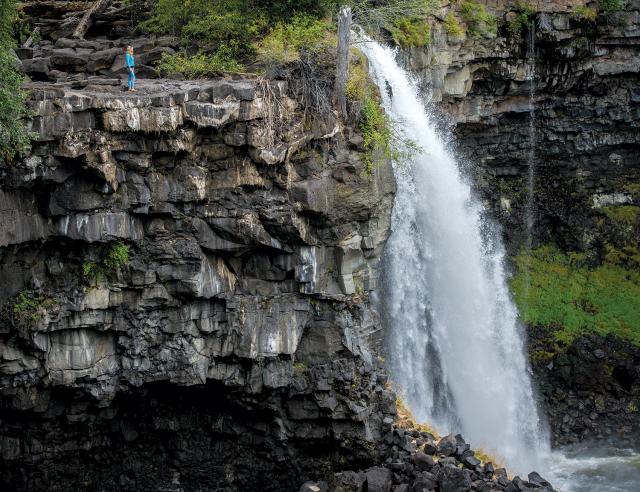 Hiking the Land of Hidden Waters 