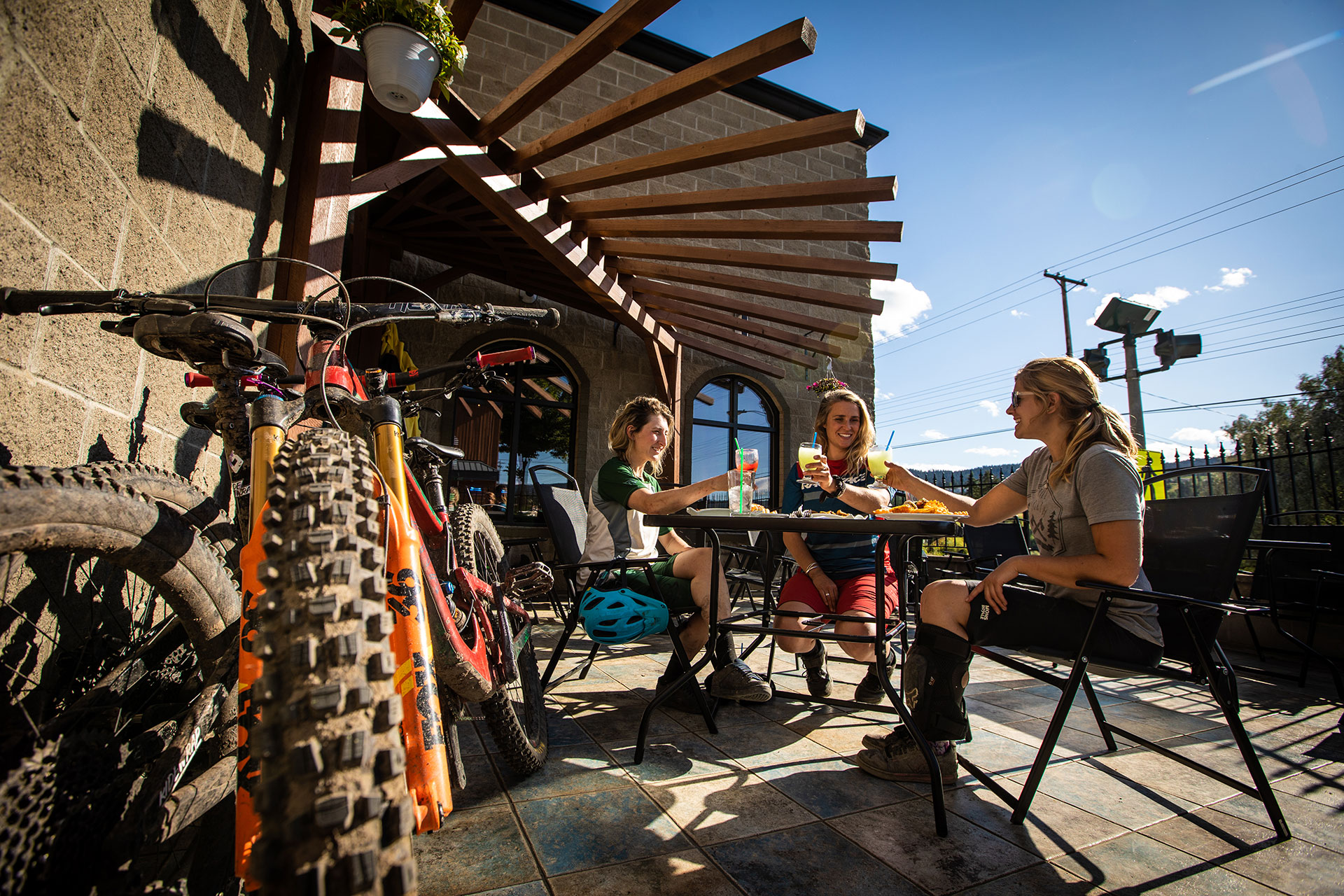Cafe after mountain biking in Williams Lake: Photo: Ollie Jones