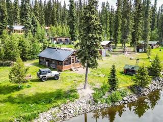 Eliguk Lake Lodge Outfitters