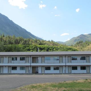 Retasket Lodge & RV Park